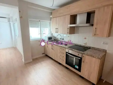 Piso en Huerta de la Reina-Arruzafilla-Parque Figueroa-Noreña