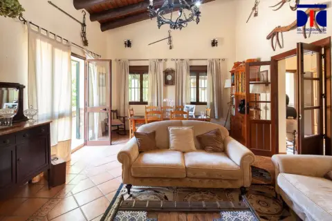 Casa rústica en Fuenteheridos