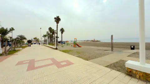 Casa adosada en Caleta de Vélez-Lagos