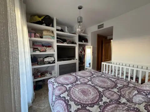 Piso en calle Alfarnate