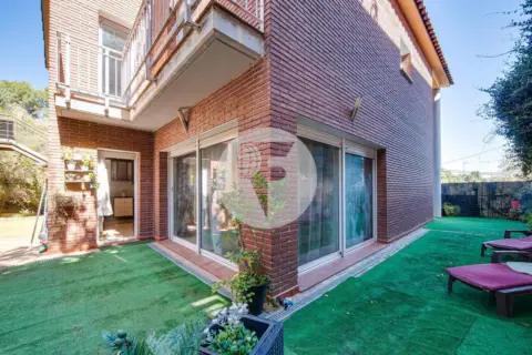 Casa pareada en Sant Muç-Castellnou-Can Mir