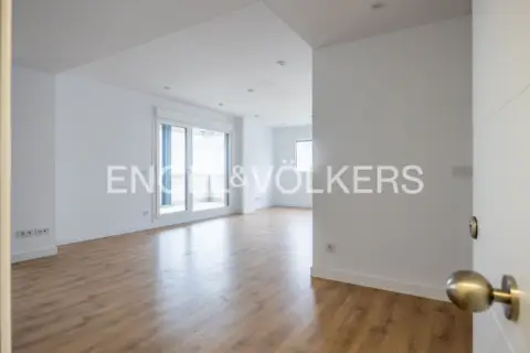 Piso en Entrenúcleos