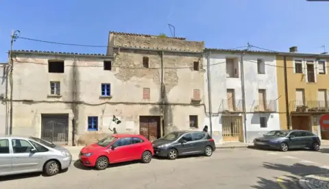 Casa en Plaça de la Vila, 19