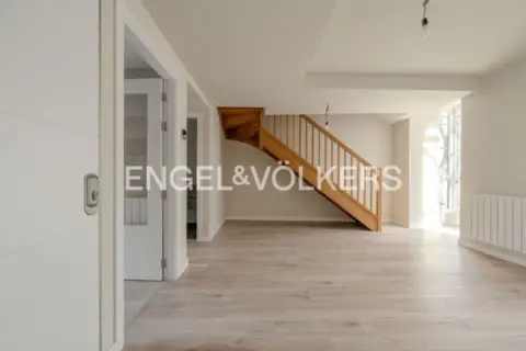 Dúplex en Foruen Karrika