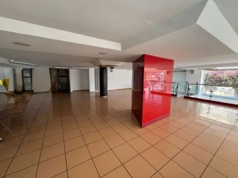 Local comercial en calle de la Isleta de la Azucena