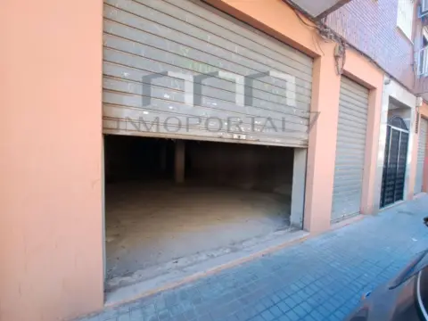 Local comercial en calle de Castellón