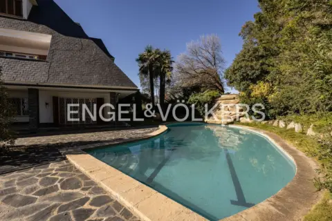 Casa en La Sentiu-Bruguers