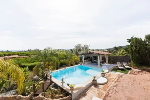 Casa en Pedralba
