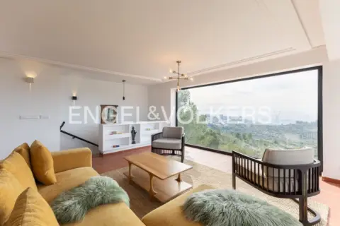 Casa en Urbanització los Lagos