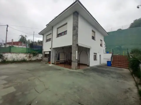 Chalet en Albelda de Iregua