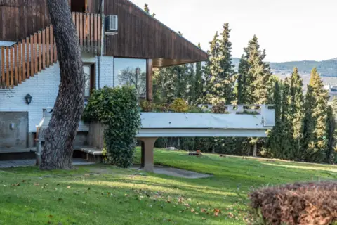 Casa rústica en calle de los Escoriales