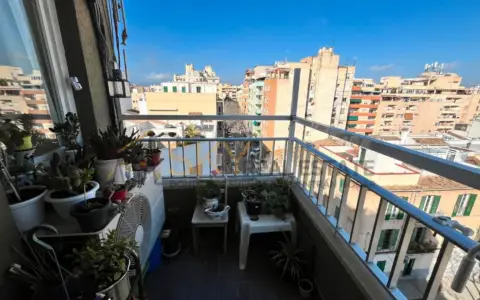 Piso en Carrer de Villalonga
