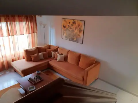 Dúplex en calle A Ínsua