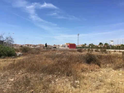 Terreno en calle Iguazú, 18