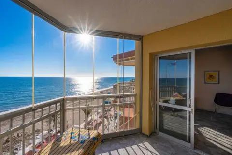 Piso en Paseo Marítimo Rey de España, 9