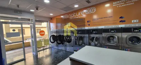 Local comercial en calle del Doctor