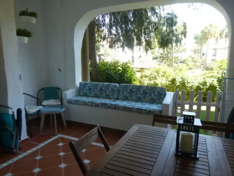 Piso en calle de la Caleta, 3