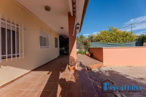 Chalet en Carrer Ue Vella 9 N22, 4