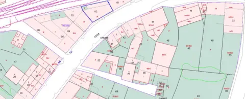 Casa adosada en Avenida Principal, 6