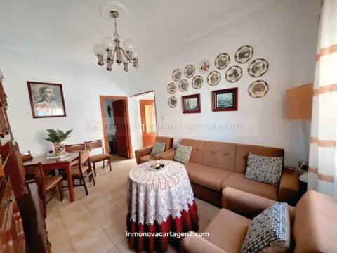 Casa en Barrio Peral-San Félix