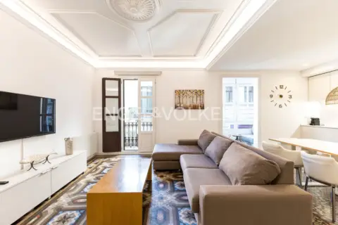 Piso en El Raval
