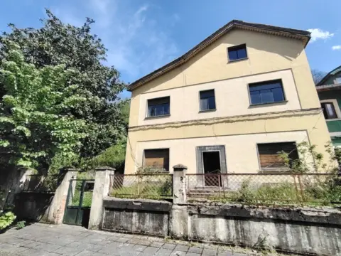 Casa en Alameda Cuadriella