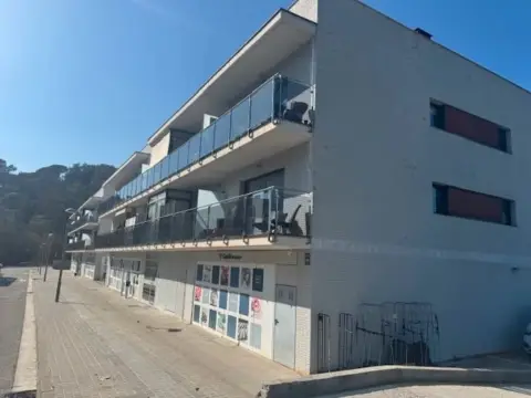 Garaje en Carrer Bomba, 1