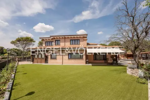 Casa rústica en El Bosque