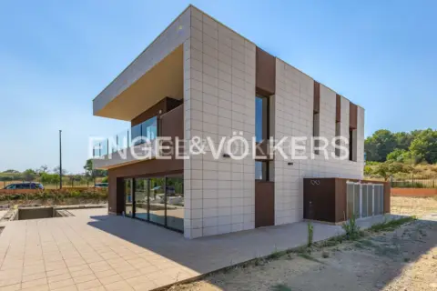 Casa en Sant Esteve Sesrovires