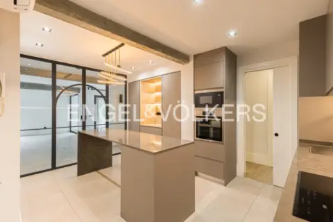 Apartamento en Paseo de la Habana