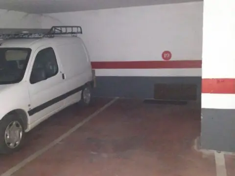 Garaje en Santo Domingo y San Martín