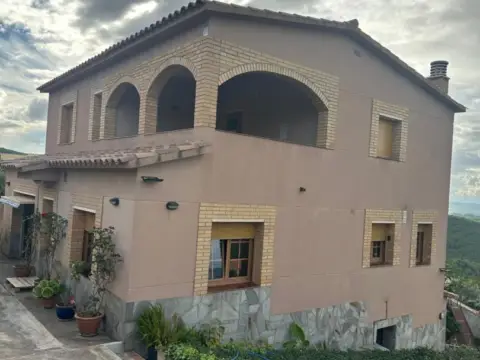 Chalet en La Bisbal del Penedès