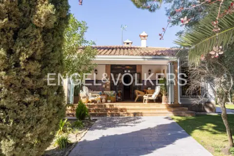 Casa en El Olivar de Mirabal