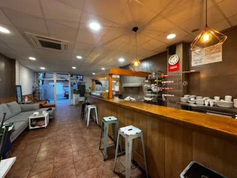 Local comercial en Avinguda del Pla d'Urgell, 49