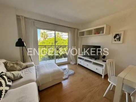 Piso en calle de Hernández Lázaro