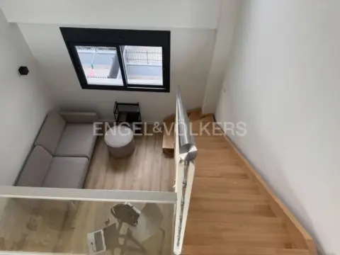 Loft en Rosa Luxemburgo-Padrerón-Polígono Industrial Norte