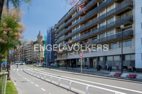 Apartamento en Mirakontxa Pasealekua