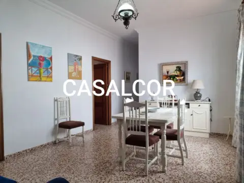 Casa en Mairena del Alcor