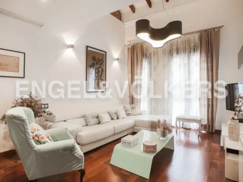 Casa en calle C- de La Reina