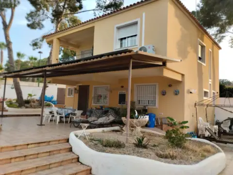 Chalet en Pinar de Campoverde