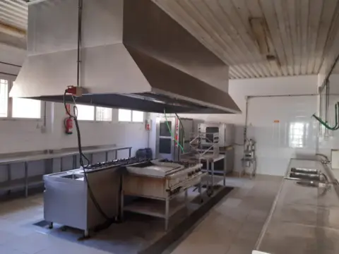 Nave industrial en calle D, 5
