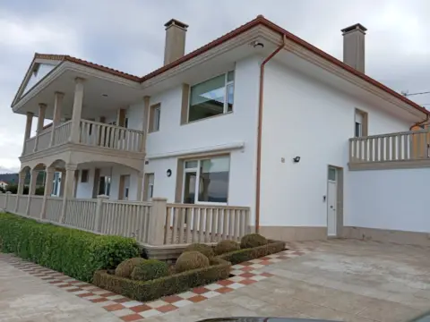 Chalet en calle Razo Costa, nº 41