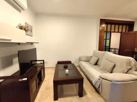 Casa adosada en calle Tramontana