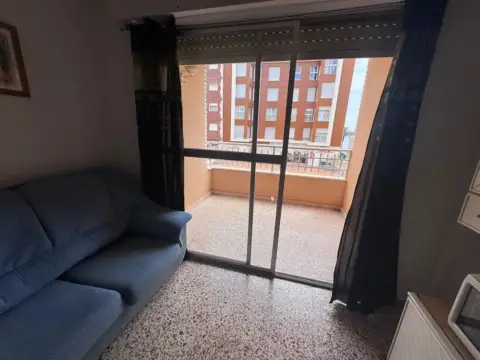 Piso en calle del Almirante Cervera, 11