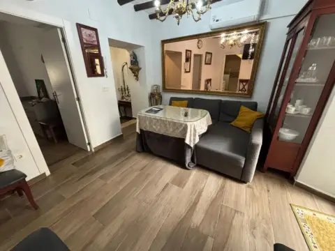 Casa en Recinto Ferial-Circunvalación-La Vega