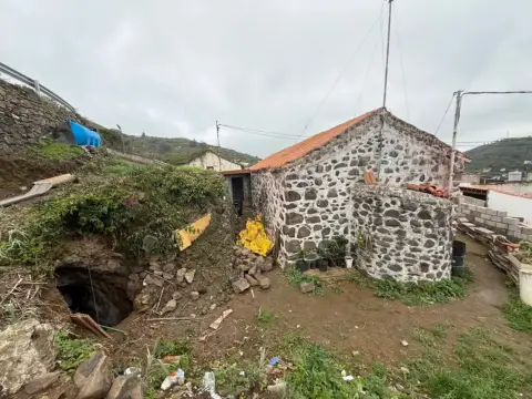Casa rústica en Barranco Zapatero