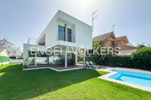Casa en calle Avinguda Dels Tamarindes