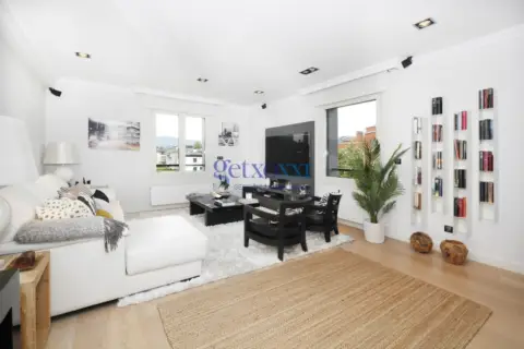 Dúplex en Neguri-Aiboa