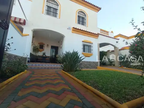 Casa en Entrenúcleos