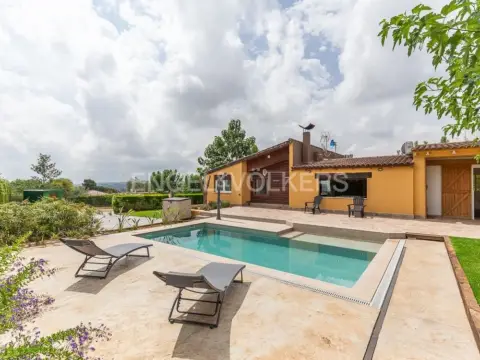 Casa en Carrer de la Foia de Bunyol